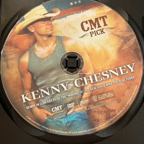 Kenny Chesney In Concert Music Video DVD Plus 68 Minutes EUC - Picture 3 of 6